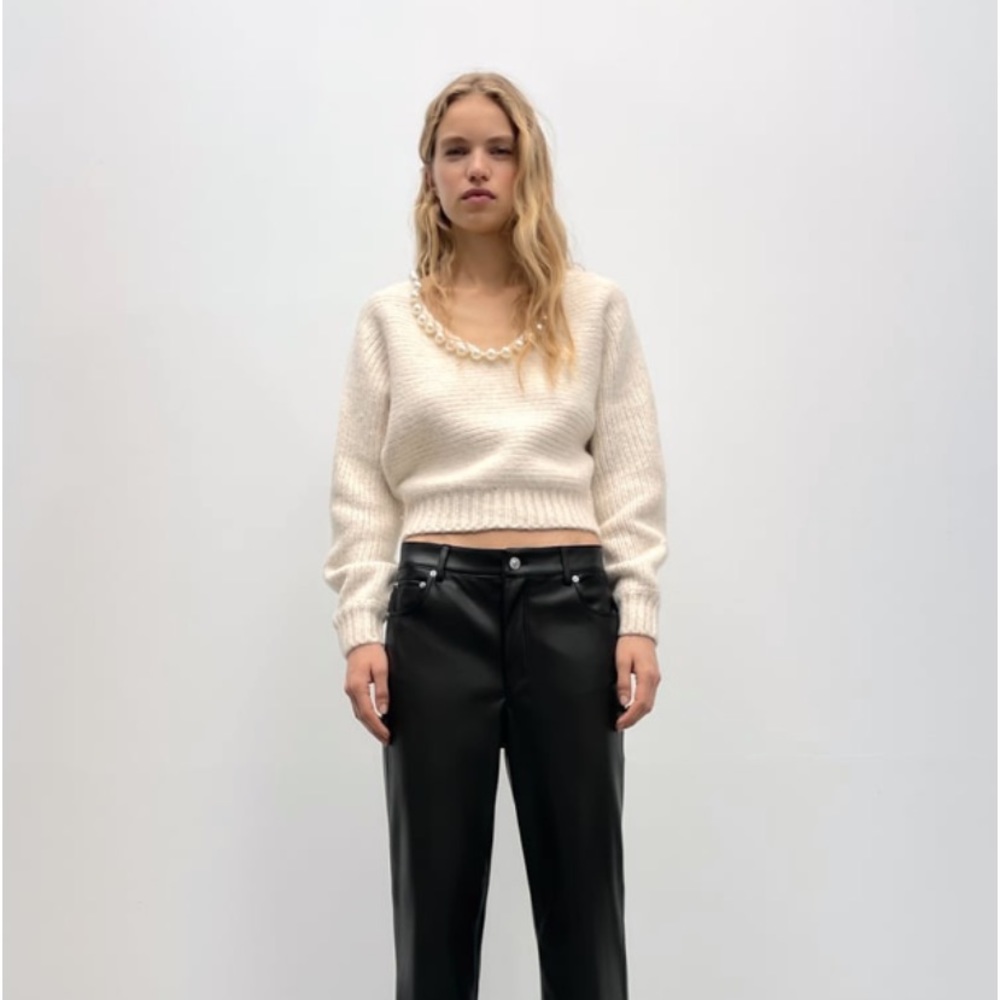 Zara top pearls Sz S new with tags